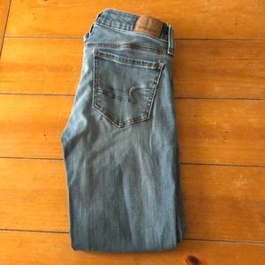 American eagle super stretch jeggings.